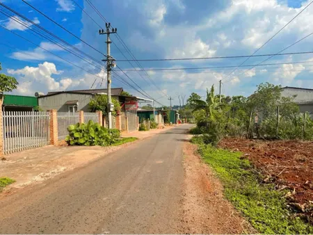 Bán đất 239.7m² 530 triệu tại Xã Cư Suê Huyện Cư M'gar