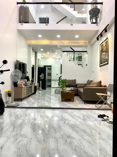 002TP – Bán nhà Trịnh Đình Trọng, hẻm tải 5 tầng BTCT 5PN, full NT, NHỈNH 9 tỷ TL