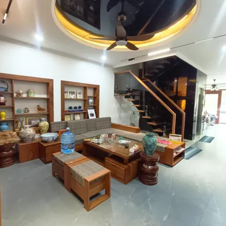SIÊU PHẨM QUẬN LONG BIÊN - NHÀ 6 TẦNG MỚI TINH - NGÕ THÔNG, Ô TÔ 7 CHỖ VÀO NHÀ