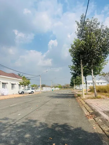 Hàng hiếm ngay gần sân bay Long Thành, giá chỉ 1,69Tỷ, ngay DT 769, Lộc An, Long Thành, sổ riêng.