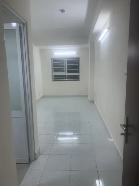 Cho thuê căn hộ 2PN tại chung cư 35 Hồ Học Lãm, nhà trống mới nhận bàn giao, giá 5,5 triệu/tháng