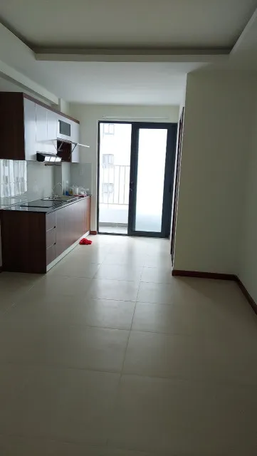 Cho thuê CH 2pn, 2 toilet, giá thuê 5tr/tháng. Nội thất cơ bản.