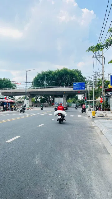 BÁN NHÀ NGUYỄN ĐỨC THUẬN P13 TÂN BÌNH 68M 3 TẦNG CHỈ 6 TỶ 8