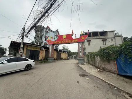 Bán lô  đất 126m Đông Sơn, lô góc 2 mặt tiền cách ql6 200m