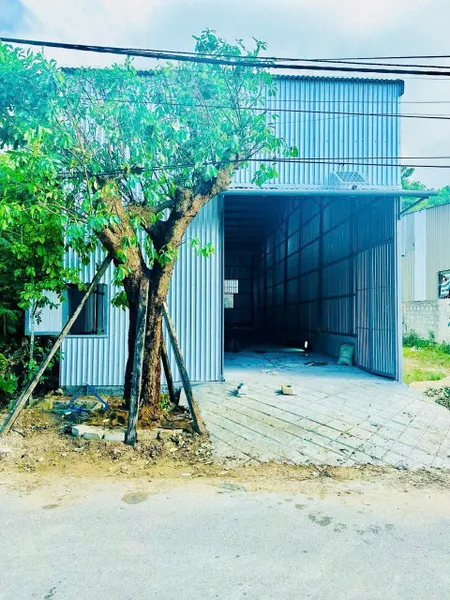 🔥 Bán Mặt Tiền Tam Thai tặng Nhà Kho Kiên cố đang cho thuê Thu nhập Ổn định, Phường An Tây, Thuận Hoá, Huế. Giá 2 tỷ 6 XX