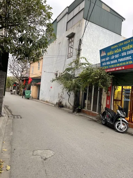 Bán nhà C4 Gia Quất, 43m x 4m oto tránh, vỉa hè kinh doanh chỉ nhỉnh 9 tỷ có TL. LH 0936123469