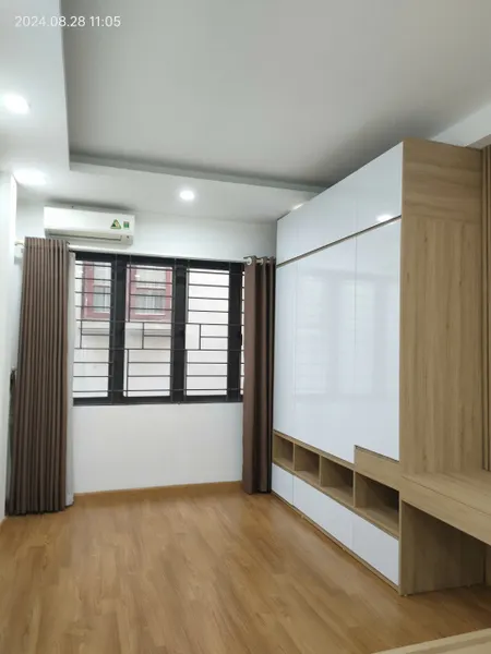 Cần tiền bán gấp Trại Cá 33m, 5 tầng, mặt tiền 3m, 6.38 tỷ Hai Bà Trưng.