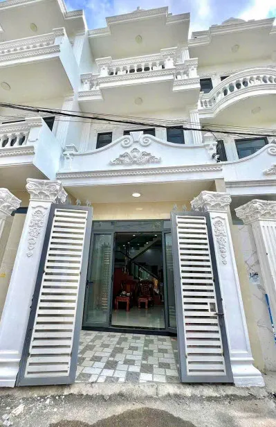 Nhà 2 lầu gần Big C Đồng Nai