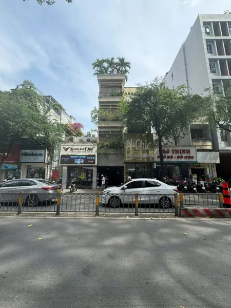 Bán Nhà MT Tôn Thất Tùng, Bến Thành, Quận 1, DT: 7x18m CN:130m2 giá 100 tỷ