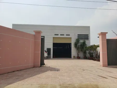 Bán Xưởng 1/  Full thổ cư đường Võ Văn Bích