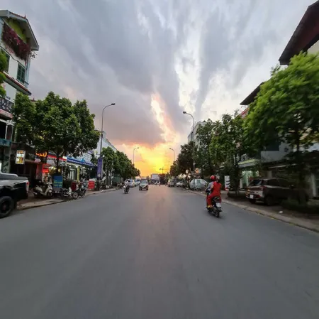 SĐCC 61m2 mt 5m vuông vắn ô tô tránh tại Trâu Quỳ, Gia Lâm.