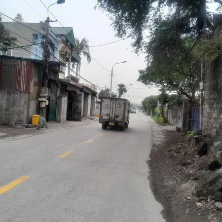Chính chủ Cần bán lô đất 100m2 trục chính Đường Thanh Niên - TX Kinh Môn giá rẻ chỉ 40 Tr/1m2,
