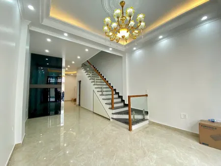 👉 Nhà 5 tầng có thang máy nhà độc lập khu - TĐC Vinhomes Sở Dầu, Hồng Bàng, Hải Phòng.