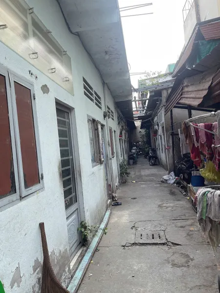 Bán nhà  Mặt tiền Nguyễn Kiệm - ngay CV Gia Định, 7x30m, Cấp 4 - tiện xây, chào 33 tỷ.