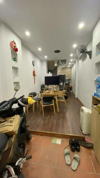 HÀO NAM - Ô CHỢ DỪA - NHÀ ĐẸP Ở LUÔN - NGÕ RỘNG THOẢNG GIÁ CHỈ 6.3 TỶ