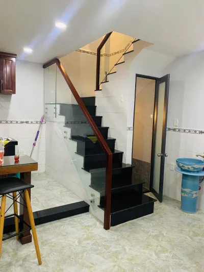 QUẬN 4 - NHÀ 34M 5 TẦNG MỚI TINH - CHỈ 4.3 TỶ.