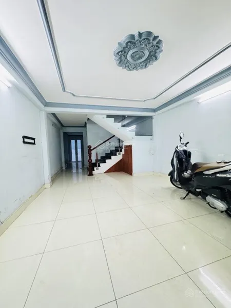 MẶT TIỀN KINH DOANH KẾ CHỢ PHÚ ĐỊNH, QUẬN 8, 4X15M, GIÁ NHỈNH 6 TỶ NHẸ