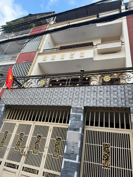 Bán Nhà Mặt Tiền K82 – Chỉ 11.6 Tỷ TL! 124M², 2 Tầng/4PN, HẺM XE TẢI, Tân Chánh Hiệp, Q12!