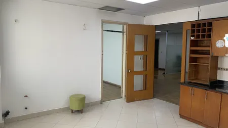 Cho thuê Căn hộ Chung cư 117m2, giá 15tr tại Tòa CT6 Dương Đình Nghệ, Cầu Giấy