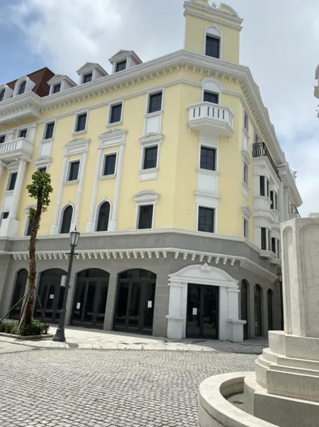 Bán gấp khách sạn mini trung tâm Bãi Cháy giá rẻ, 16 phòng, cạnh Sun World. Ưu đãi khách thiện chí.