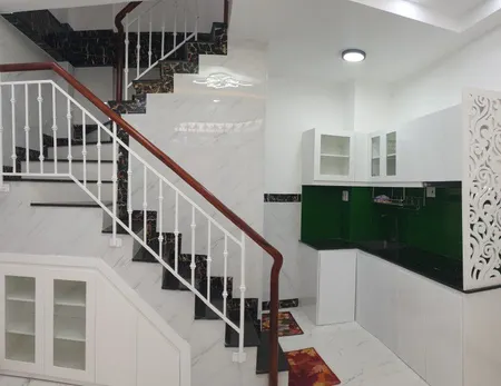NHÀ MỚI ĐƯỜNG DUY TÂN - PHÚ NHUẬN - ĐẸP - 1 TRỆT 2 TẦNG SÂN THƯỢNG - 5 PHÚT QUA QUẬN 1.