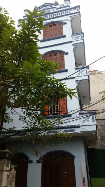 Cho thuê nhà nguyên căn ngõ 362 Giải Phóng 5 tầng x 42m2, 6PN, làm VP, KD online ở gđ.