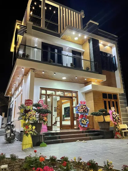 vị trí đắc địa,lô góc 3 mặt hoáng,mặt tiền hoa hậu,phố cổ hà nội,vỉa hè rộng thoáng,kinh doanh sầm uất, 95tr/tháng