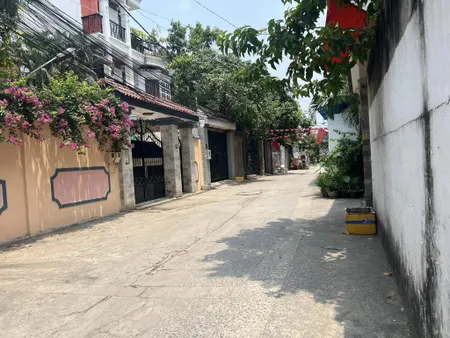 Hẻm Nguyễn Duy Trinh, cạnh Homyland,diên tích siêu đẹp 115m2 giá chỉ 7,9ty TL LH  0906227839 Mrs Vân