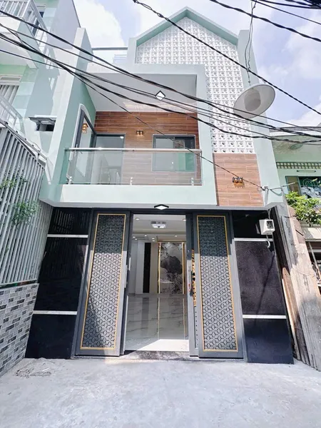 SÁT MẶT TIỀN Q4 TÔN ĐẢN 
NGÀNG 5.5  HIẾM X 3 TẤM