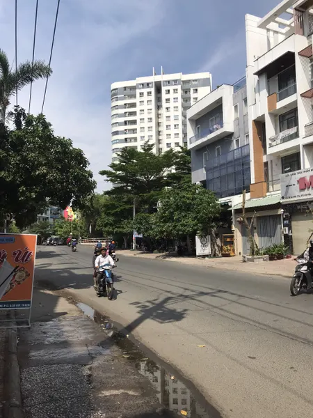 Chính chủ cần cho thuê mặt bằng, mặt tiền đường Số 59 lộ giới 20m, ngay gần ngã ba Lê Đức Thọ