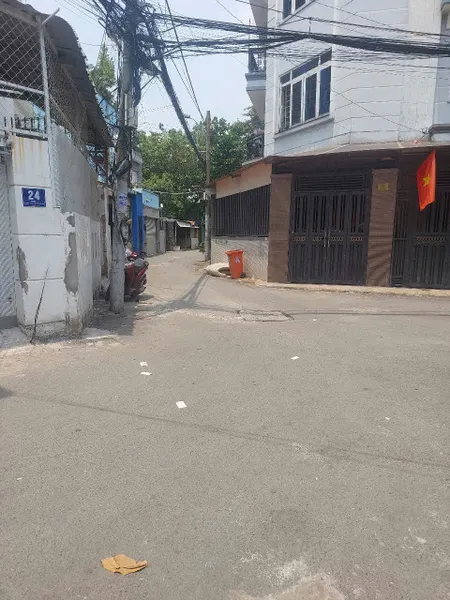 Bán đất 99m2  tặng nhà cấp 4 củ tiện xây mới, hẻm cách măt tiền 8m Nguyễn Duy Trinh,Bình Trưng Tây,Thủ Đức LH 0906227839