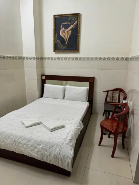 SANG GẤP NHÀ NGHỈ –  ĐỊA CHỈ: 98/5. Đường Bình Trị Đông. Phường Bình Trị Đông. Quận BÌNH TÂN, TP.HCM