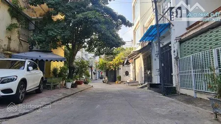 BÁN NHÀ ĐẸP 4 TẦNG NGANG 4.5M - MẶT TIỀN BÙI MINH TRỰC, QUẬN 8 - CHỦ TẶNG NỘI THẤT - NHỈNH 9 TỶ