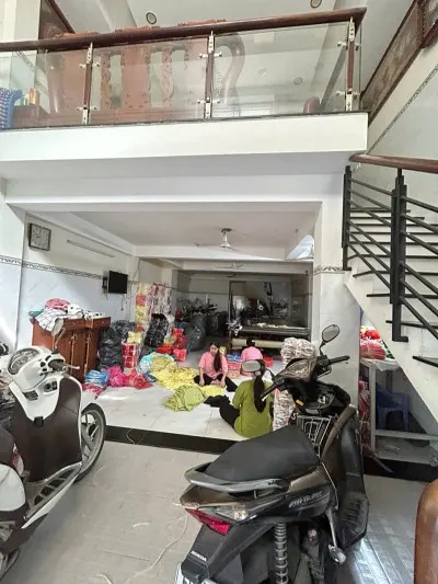 Bán Nhà 3 Tầng Mặt Tiền 5m,  Nguyễn Văn Nghi, Gò Vấp - Chỉ 6.5 Tỷ