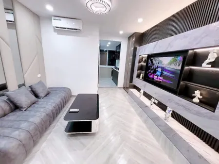CẦN BÁN CĂN HỘ TẬP THỂ MẶT PHỐ THI SÁCH - TRẦN XUÂN SOẠN, HBT, 75M2, FULL NỘI THẤT - VỀ Ơ NGAY - NHỈNH 5 TỶ