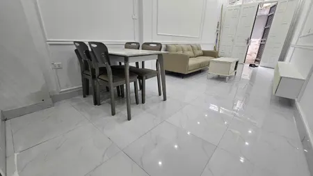 LÔ GÓC TRUNG TÂM VĂN QUÁN, NGÕ RỘNG VF3 ĐỖ CỬA, Ô CHỜ THANG MÁY MINI, NHỈNH 7 TỶ