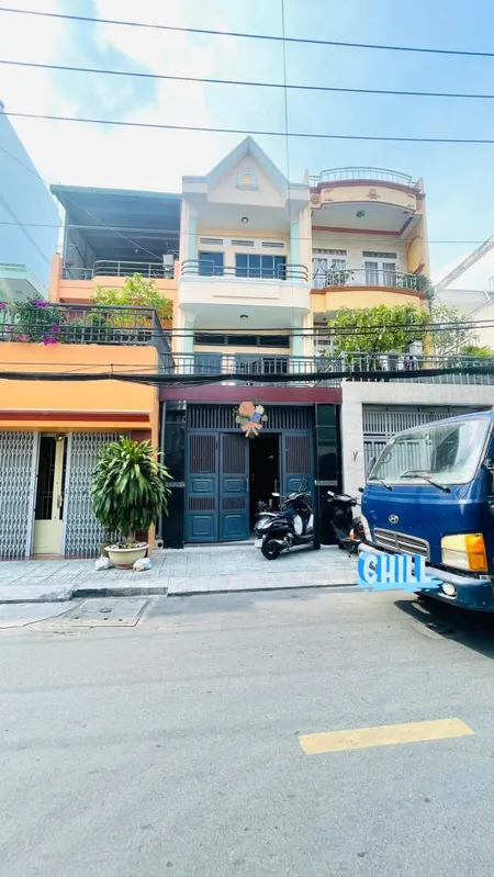 BÁN NHÀ MẶT TIỀN ĐƯỜNG KINH DOANH NGUYỄN VĂN CÔNG GÒ VẤP  CHÍNH CHỦ 1 ĐỜI BÁN CHIA TÀI SẢN - 73M2( 4.1x18 ) NỞ HẬU - 4 TẦNG - 4PN - 14 TỶ (Nhà kế bên bán 17 Tỷ)
