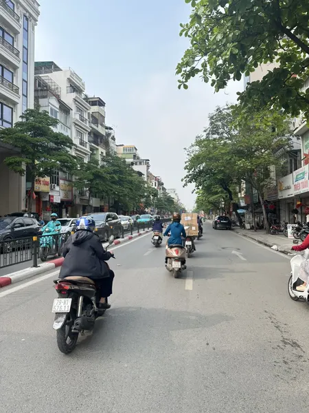 ĐẠI BÃO BẤT ĐỘNG SẢN TÔN ĐỨC THẮNG – CĂN NHÀ KHIẾN CẢ PHỐ PHẢI NGOẢNH NHÌN