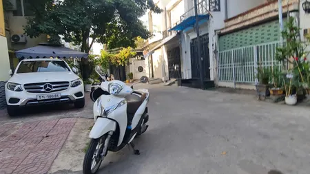 BÁN NHÀ  4 TẦNG  MẶT TIỀN BÙI MINH TRỰC, QUẬN 8 - NGANG 4.5M - CHỦ TẶNG NỘI THẤT -  CHỈ NHỈNH 9 TỶ