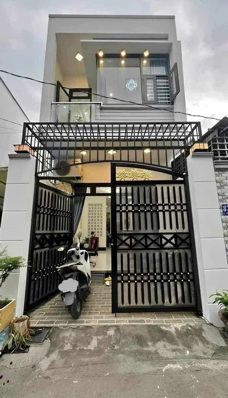 Chủ rao bán gấp nhà Bình Chánh, gần chợ, đất full thổ cư, SHR, LH:0902958672