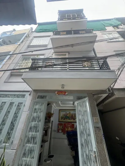 QUẬN 8 - NHÀ 3 TẦNG ĐẸP - TẶNG FULL NỘI THẤT - HẺM 3 GÁC SẠCH ĐẸP HIẾM  THẤY - GIÁ CHỈ 2.48 TỶ