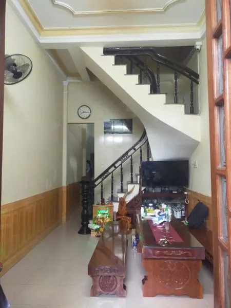 ⚠️ Cần bán gấp ngôi nhà đúc 2 tầng có sổ , kiệt Đường Lê Đại Hành TP Huế. Cách Mặt Tiền chỉ mấy bước chân.