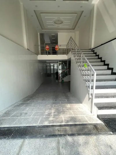 **Bán nhà mặt tiền phường 4 Tân Bình, mặt tiền Hoàng Việt, (5*13) 3 lầu