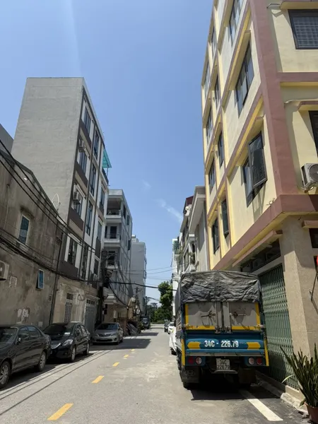 Bán đất ở Đức Giang Long Biên vị trí đẹp đường oto tránh nhau 75m mặt tiền: 4m 10 tỷ 9