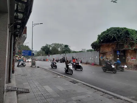 Bán nhà trung tâm quận Hai Bà Trưng Nguyễn Công Trứ, mặt phố thông