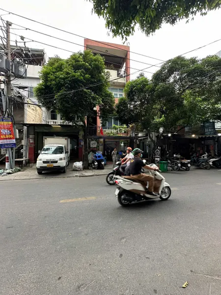 Bán Nhà Mặt Tiền Đường Cửu Long, P.2, Q. Tân Bình, 5.12x16.7m, 23 Tỷ