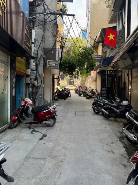 Bán nhà Kim Mã (Ba Đình) 77m, 4 tầng, mt 7.4m, giá 15 tỷ