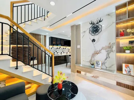 Nhà mới góc 2mt cần bán. Đường Nguyễn Duy cũng. Giá tốt