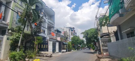 Bán nhà KDC Bình Hưng gần BX quận 8 100m2, 5 tầng BTCT, giá nhỉnh 12 tỷ