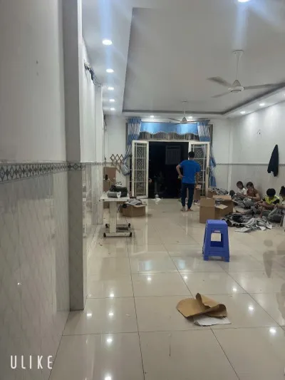 Bán nhà 1 Trệt 2 Lầu Trung Tâm Dĩ An 104m2,đường xe hơi,gần trường Câp 3 Dĩ An